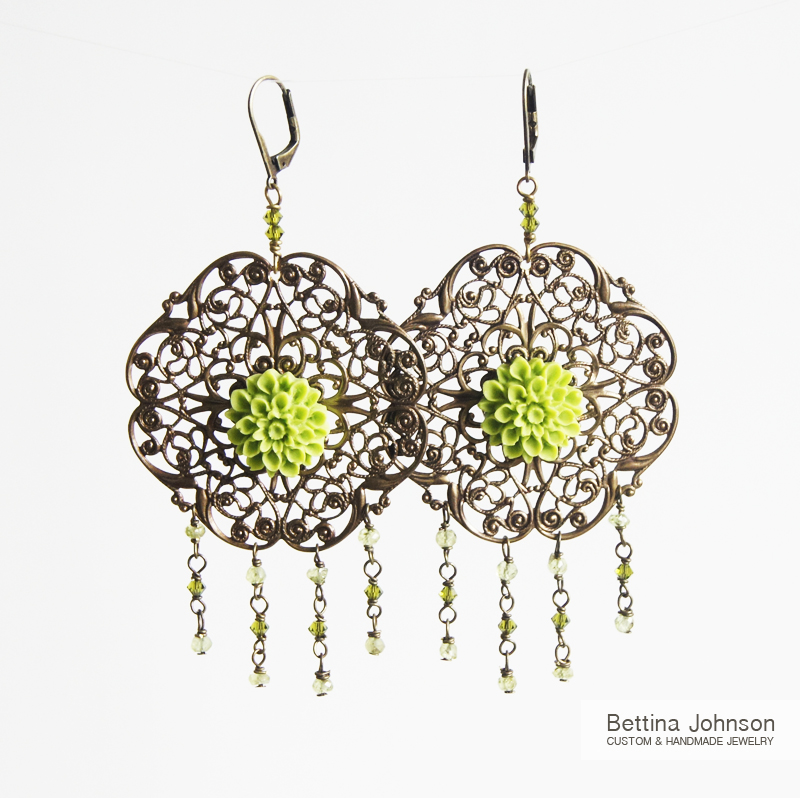 One of a Kind Filigree Peridot earring Giveaway by Bjohnsonjewelry // CLOSED